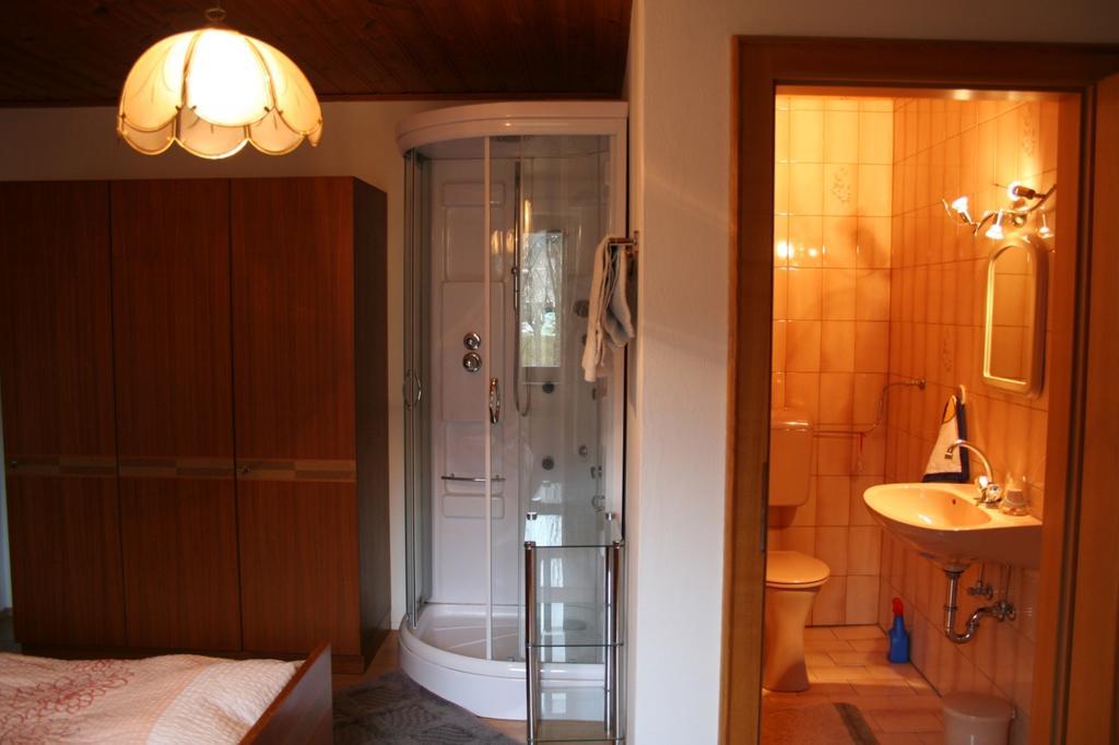 Ferienwohnungen Grabnerbauer Mondsee Bilik gambar